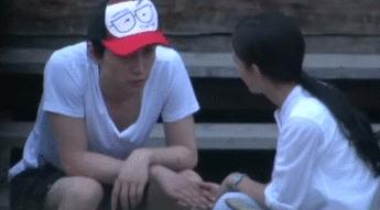 好惨！这两个人又被对号入座了……