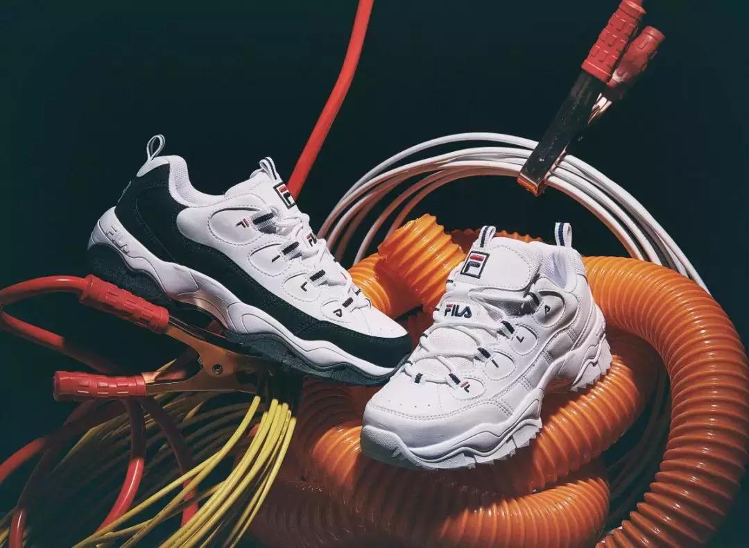 16双明星也在穿的小白鞋，值得一看！