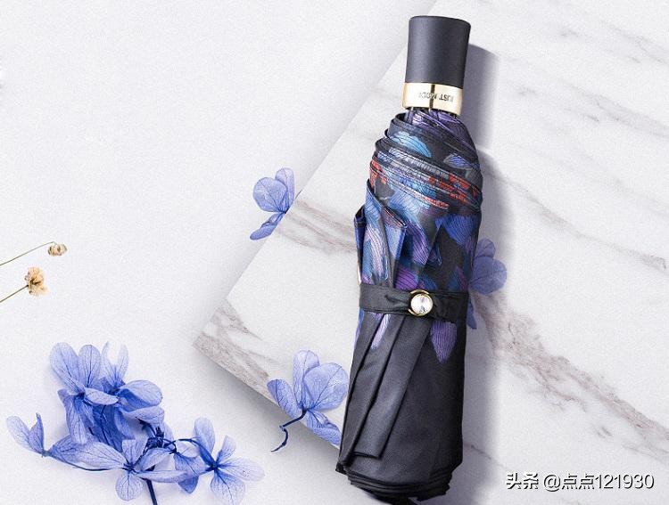 大牌晴雨伞，何以只知蕉下