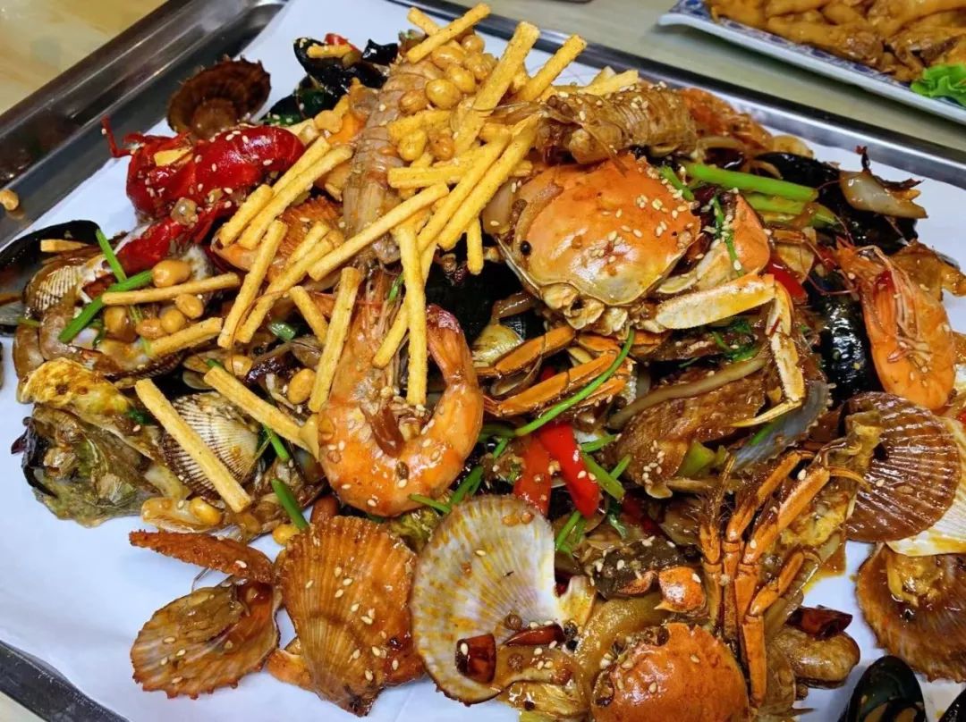 网红海鲜大铁锹在什么地方,网红大铁锹海鲜酱料