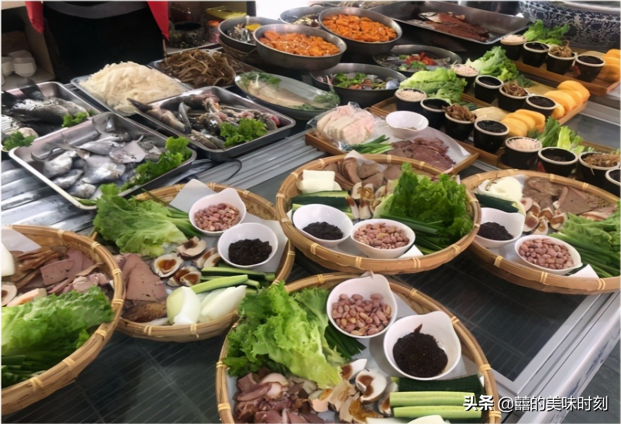 潍坊火了26年的卤兔头,9元一个日收入30000元,济南聊城人也常来