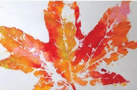 女孩学素描有前途吗,学国画和素描哪个更有前途