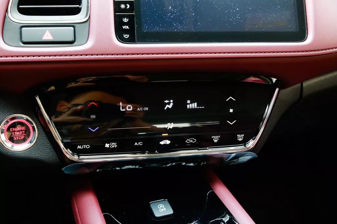 换装“超跑”发动机，安全配置丰富！试驾本田新款缤智