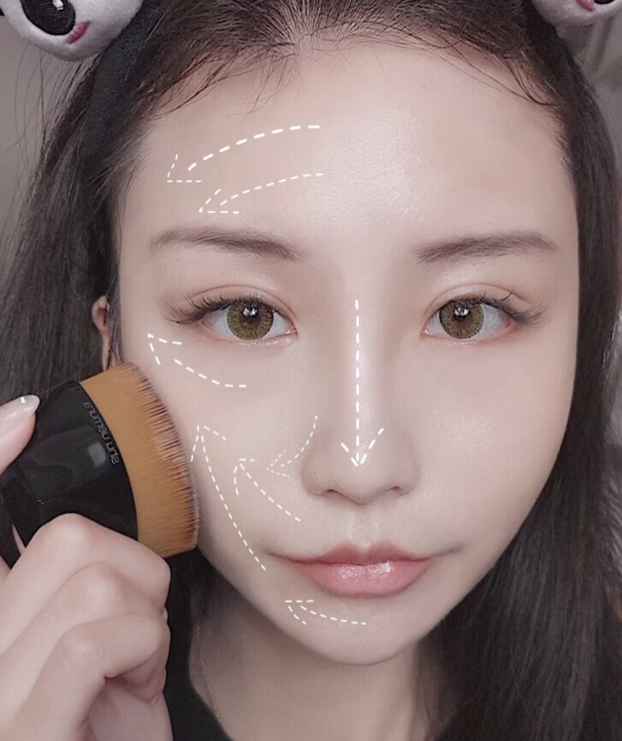 油皮毛孔粗大怎么化妆,油皮毛孔粗大怎么化妆不卡粉