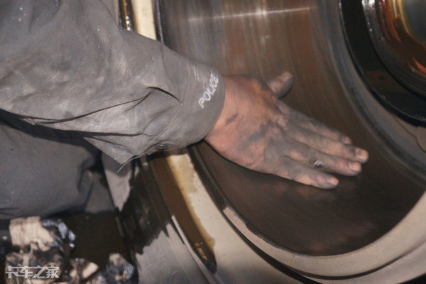 卡车制动系统常见故障是什么,卡车故障大全100个