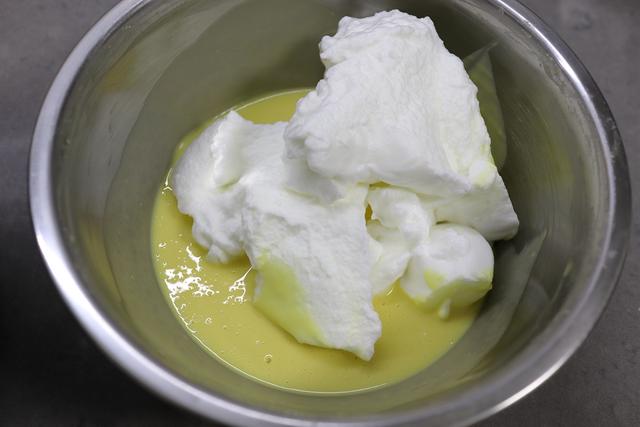 抹茶戚风蛋糕不用油,无油无糖蛋糕10寸