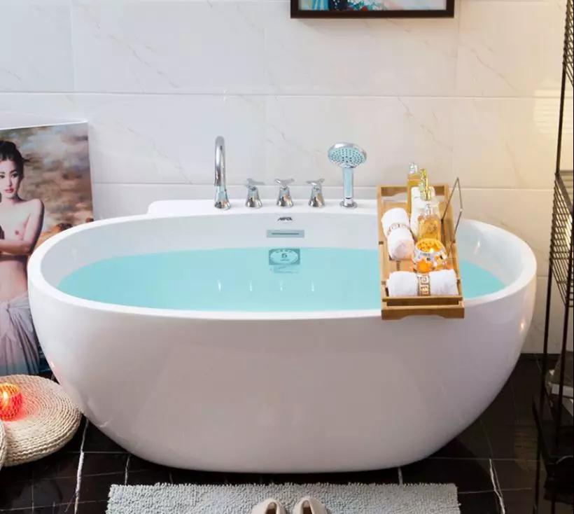 做卫生间设计,卫生间安装浴缸还是淋浴好