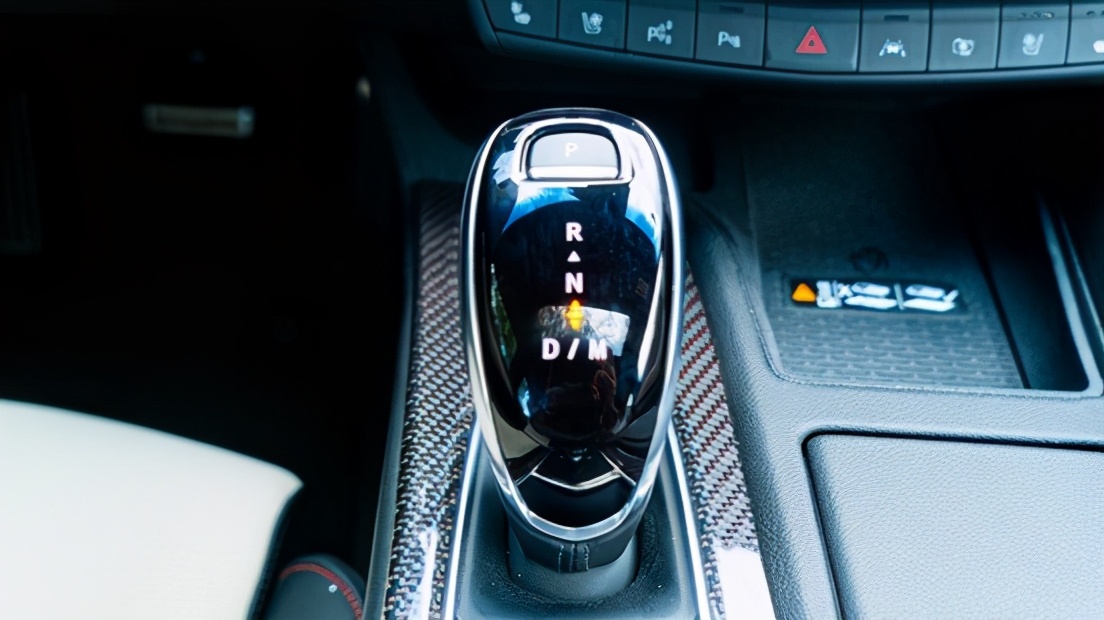 二手车推荐凯迪拉克吗,二手车保值率低值得推荐