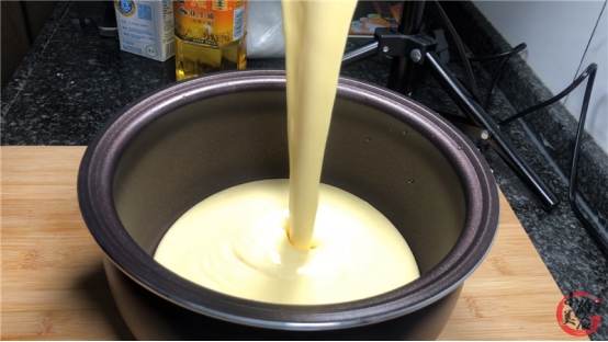 电饭锅蛋糕简单教程最新,电饭锅蛋糕最全教程