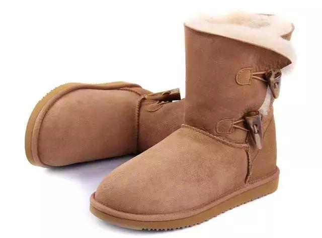 雪地靴怎么穿好看,雪地靴搭配技巧和方法