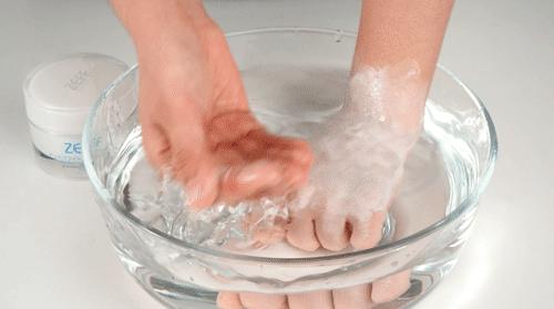 日本zeef素颜霜,日本臻白身体素颜霜