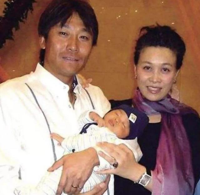 那英和高峰现状,那英和高峰有小孩吗