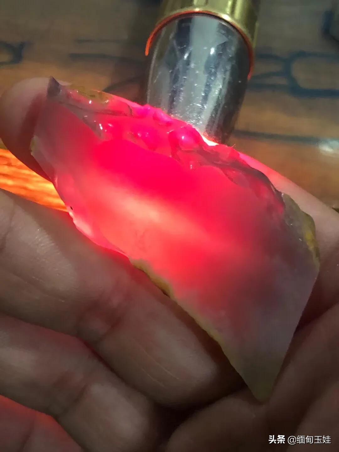 缅甸曼德勒精品翡翠原石赏析,曼德勒高端翡翠