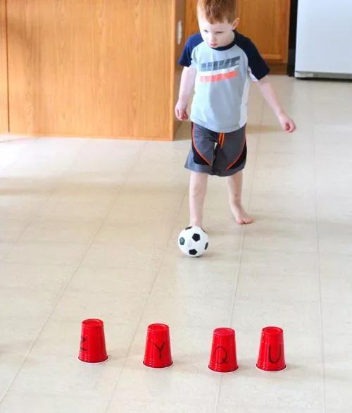 小孩子促进大脑发育的游戏,训练小孩大脑思维的游戏