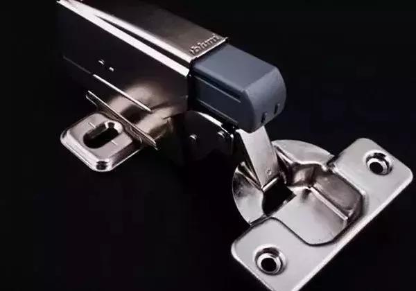 柜子脱皮怎么快速铲掉,柜子脱皮怎么处理