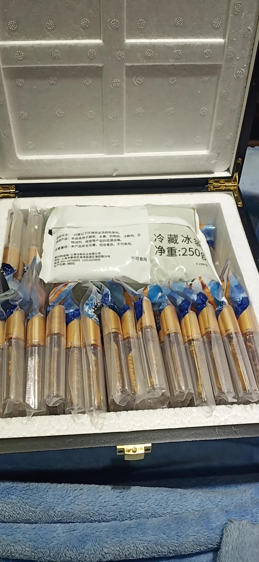 冬虫夏草炖鸡汤放什么材料最好呢,冬虫夏草的最佳吃法虫草炖鸡