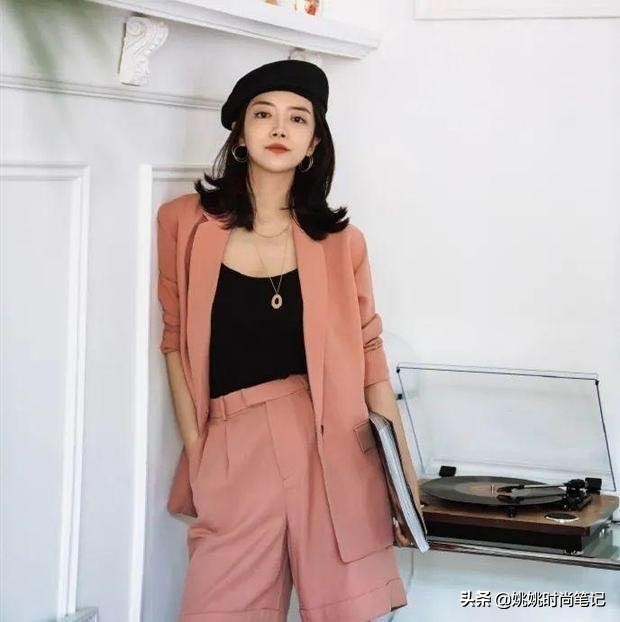 又被三木的高级感穿搭圈粉了,三木为什么这么漂亮