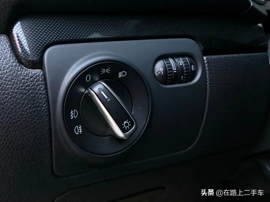 五六万块钱能买个高尔夫,五六万能买哪年的高尔夫