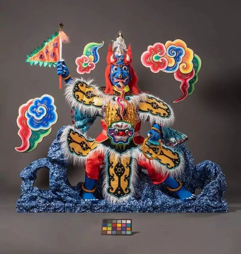 我们忌讳的纸扎，成为法国人眼中的浪漫艺术