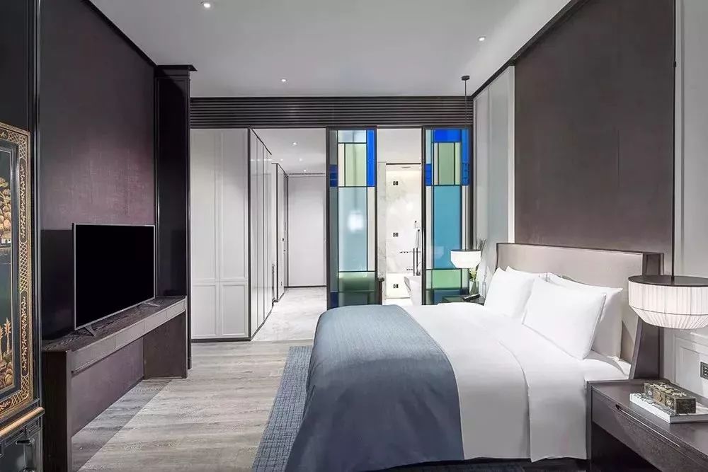 索菲特酒店颜值巅峰之作,《流浪地球》男主吴京都去佛山打过卡