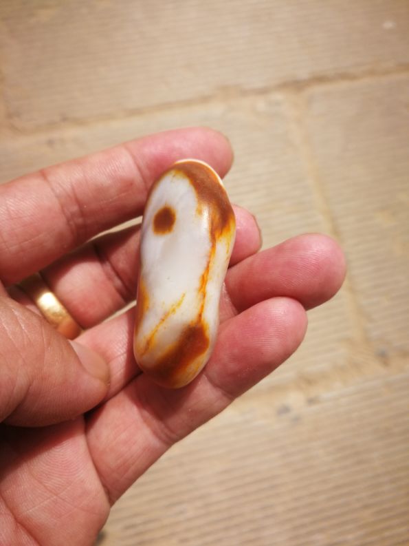 成都哪里有卖和田玉籽料的,哪里能买到和田玉籽料