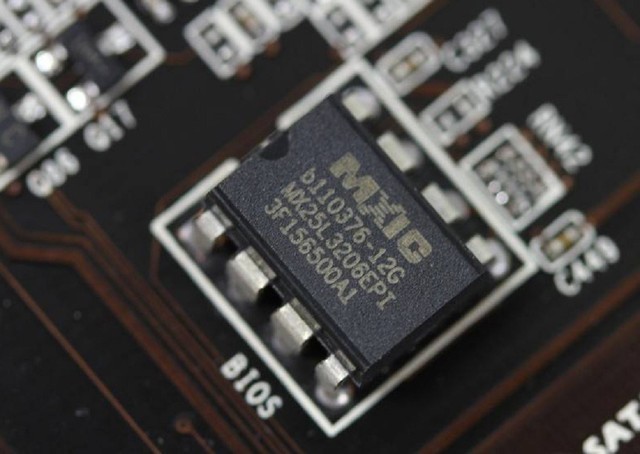 富士康h61主板升级bios支持三代i5,升级bios会导致硬件出问题吗