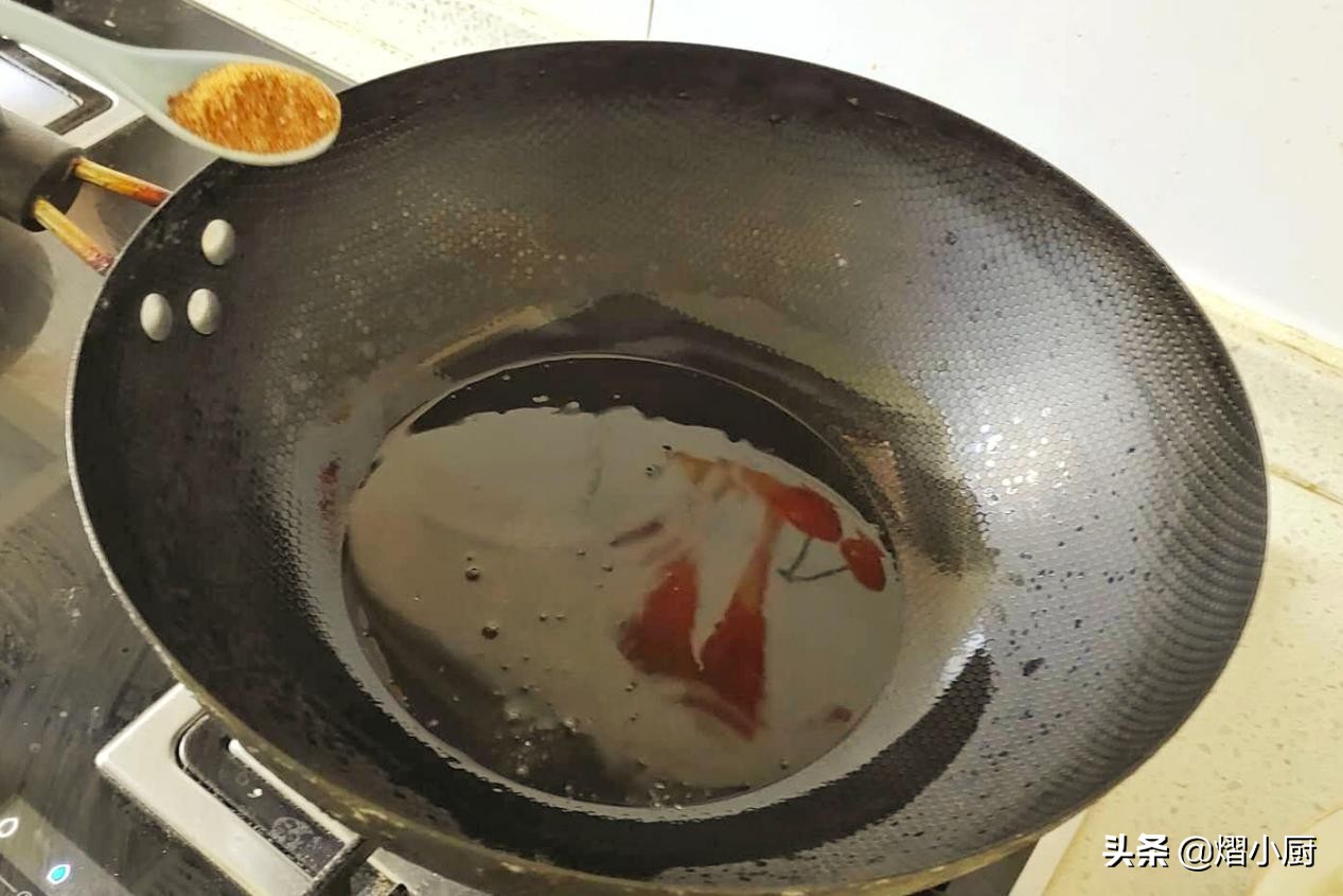 教你做好吃的炒面，方法简单，只要把握这一步，面Q弹味道鲜美