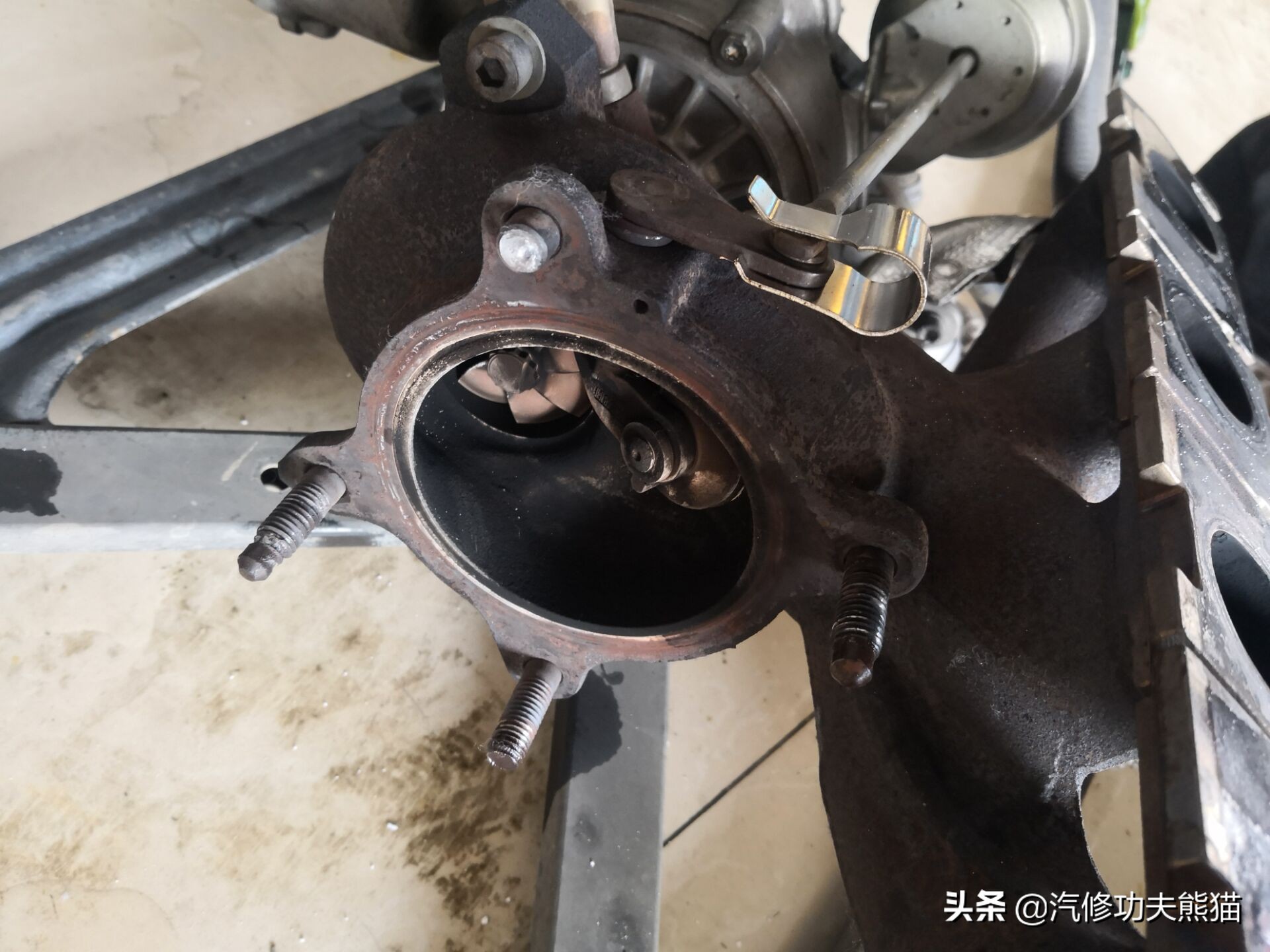 十年的奥迪q5维修,10年奥迪q5烧机油能解决吗