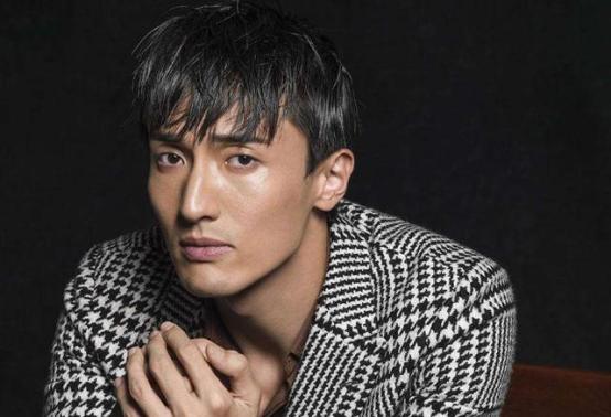 关谷神奇和悠悠亲吻是真情侣吗,王传君关谷神奇爱情公寓照片