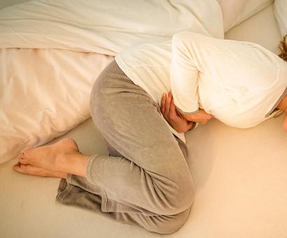 辟谣女性月经期间不能洗头,经期洗头要注意什么事