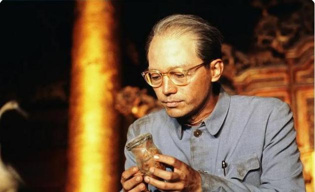 尊龙陈冲1988年奥斯卡颁奖典礼,第60届奥斯卡颁奖典礼尊龙和陈冲