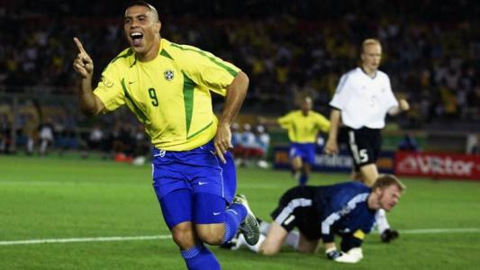 小学生8人足球比赛基本规则,足球小知识有什么