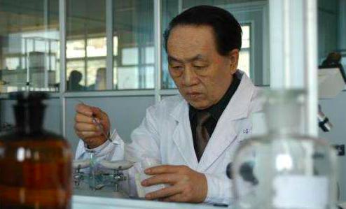 张亭栋治好白血病的真相,张亭栋治疗白血病论文