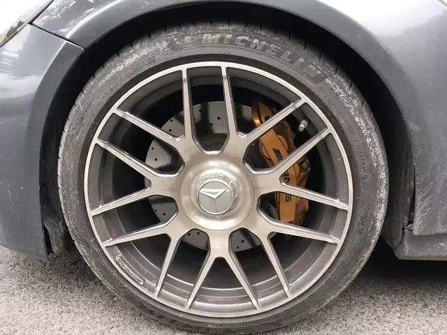 奔驰c200l爆改,奔驰c200爆改迈巴赫s680