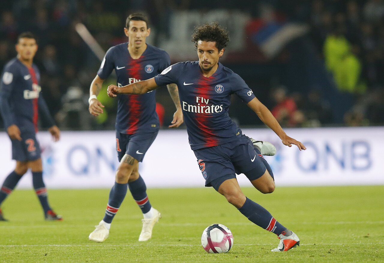 贝利和内马尔梅西姆巴佩合照,贝利看好巴西夺冠