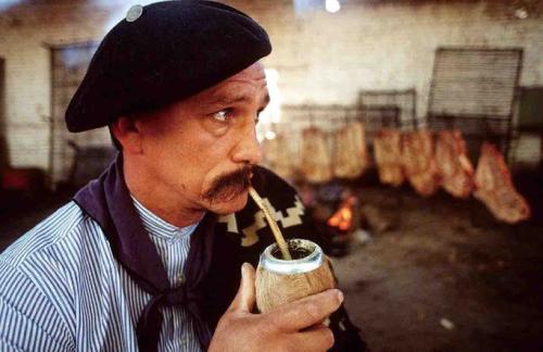 足球界多少人喝马黛茶,详细介绍马黛茶为何如此受欢迎