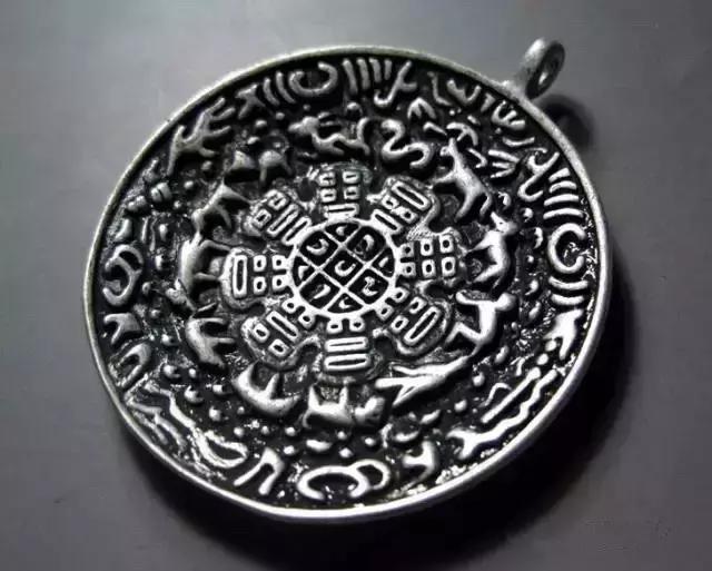 九宫八卦牌可以放床头吗,如何买到好的九宫八卦牌