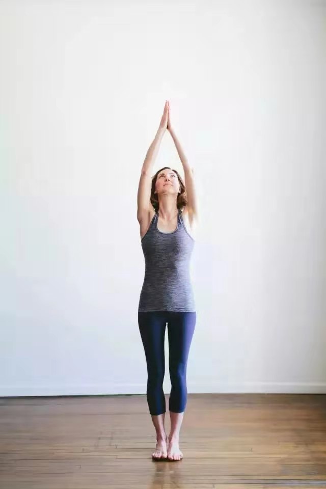 腰疼骶髂关节疼屁股疼,腰痛胯骨侧面痛屁股疼怎么回事