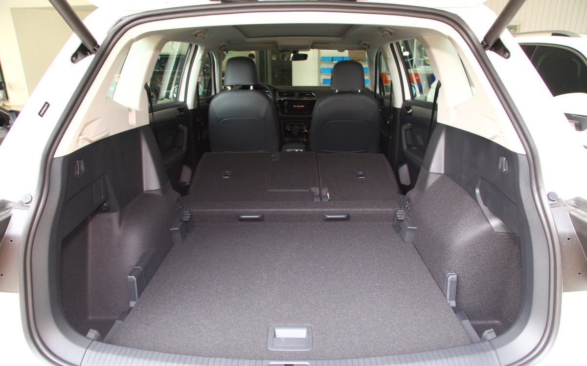 从21.88万跌至16.48万,途观L成降价王,果断放弃奇骏CR-V