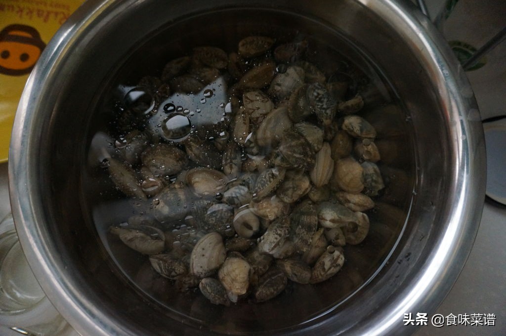 让花甲快速吐沙的几个小妙招,如何高效快捷的让花甲吐沙