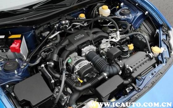 汽车怠速600-700转上下浮动正常吗,汽车怠速600转有点抖