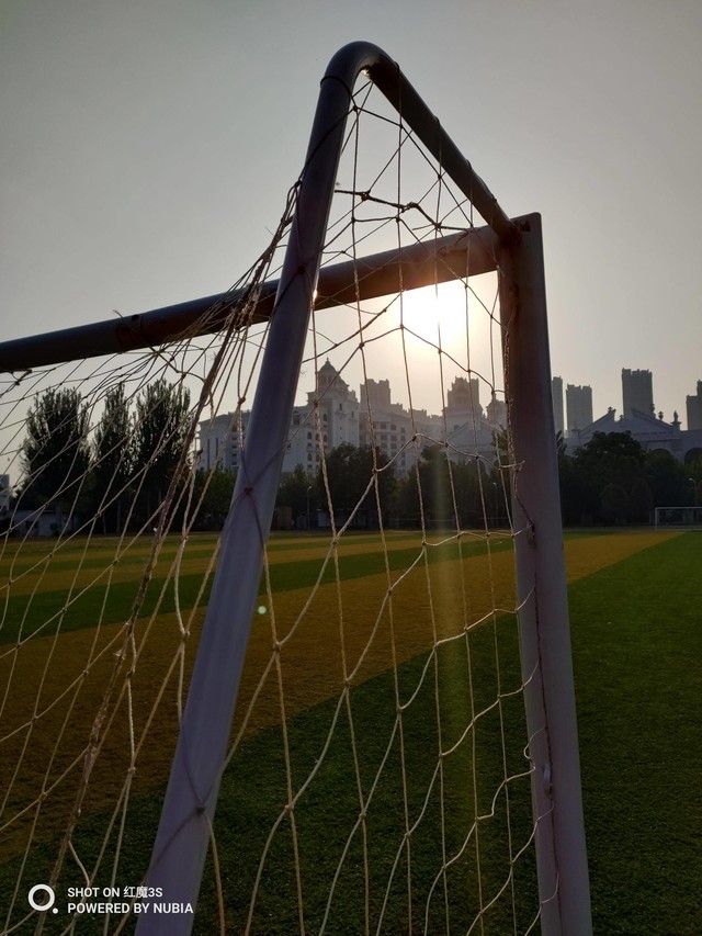 液冷散热对游戏有什么帮助,玩游戏散热器会有冷凝水吗