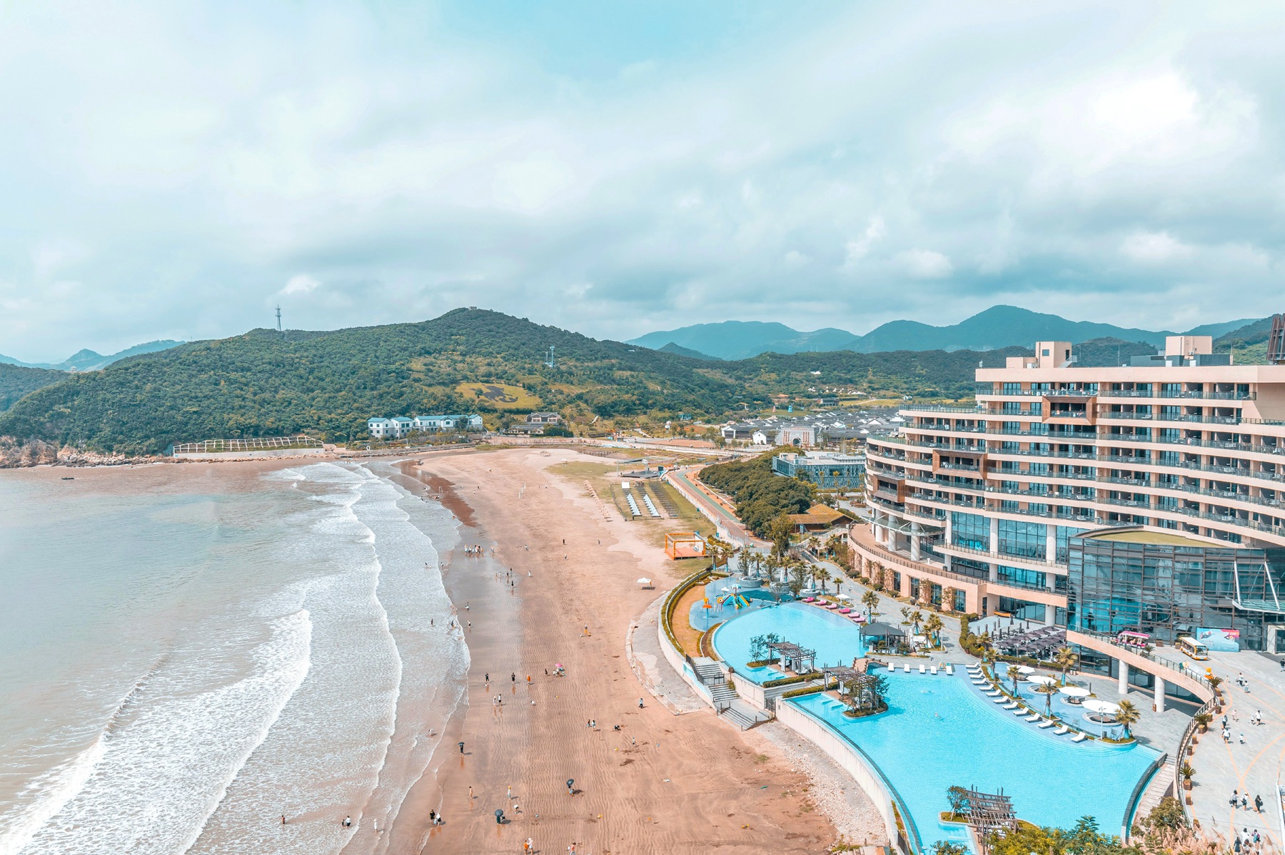 比三亚更适合度假的地方,比三亚好的旅游地