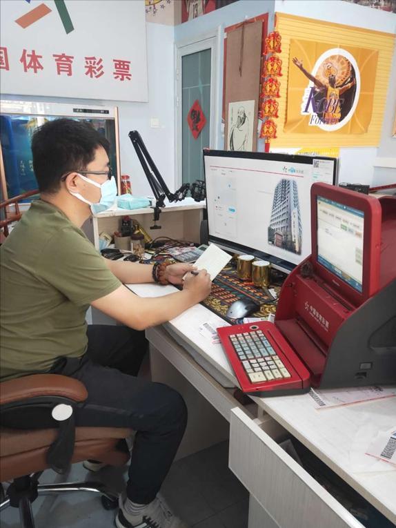 河北彩民花20元买彩票，独揽1111万元大奖，购彩细节却让人捏把汗