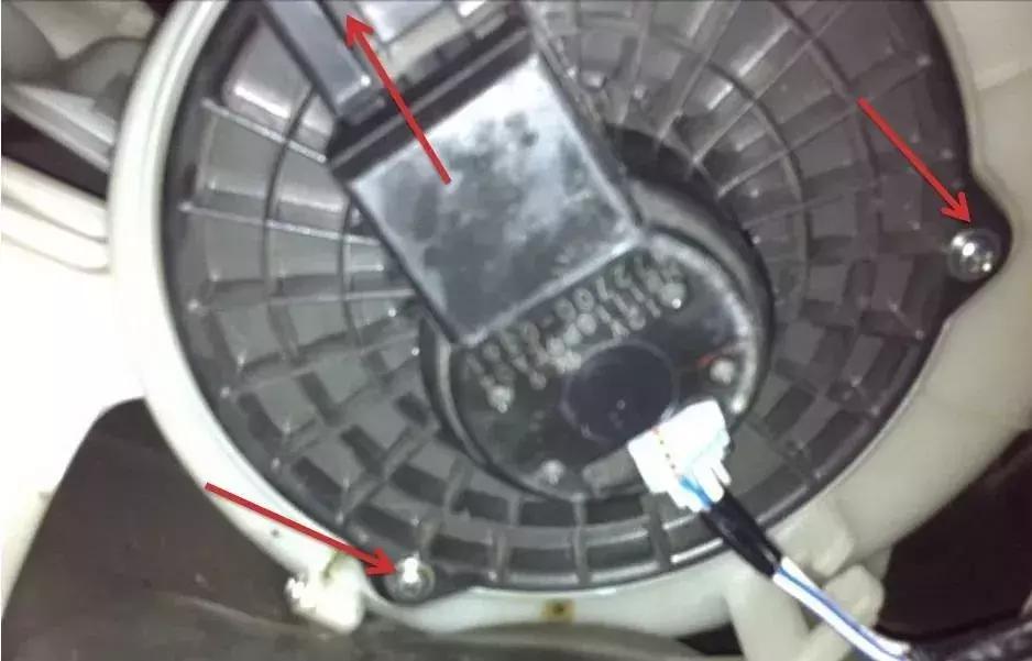 海量图解汽车空调滤清器位置大全,节能汽车空调滤清器怎么拆下来