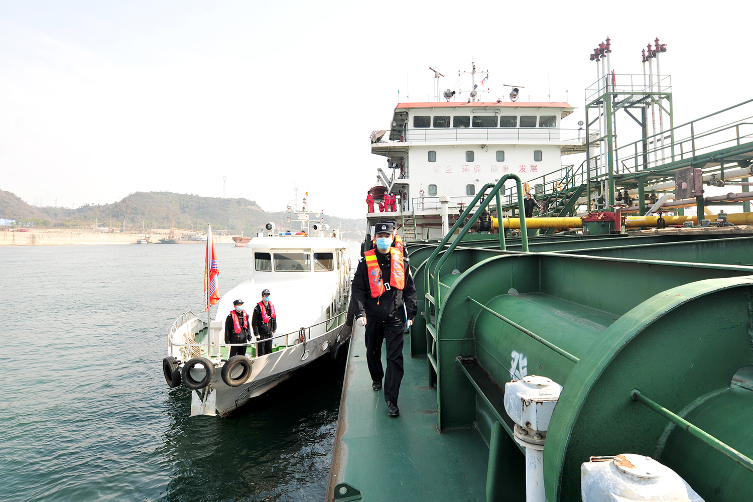 疫情面前警察不退文章,疫情当前警察不退疫情防护指南