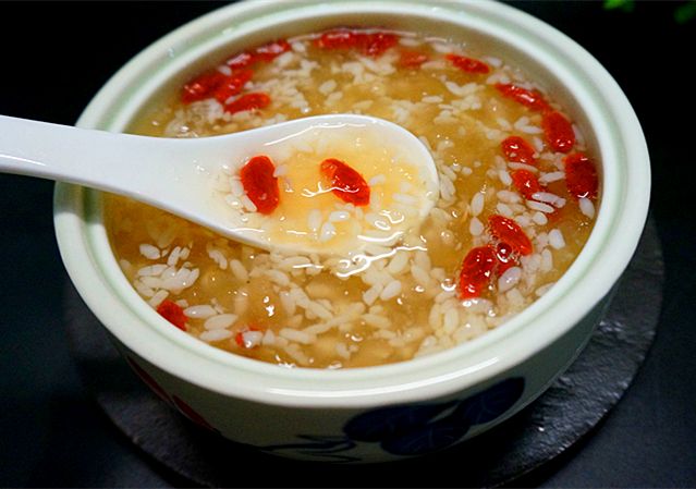 经常喝米酒对身体有什么好处,每天喝米酒有什么好处和坏处