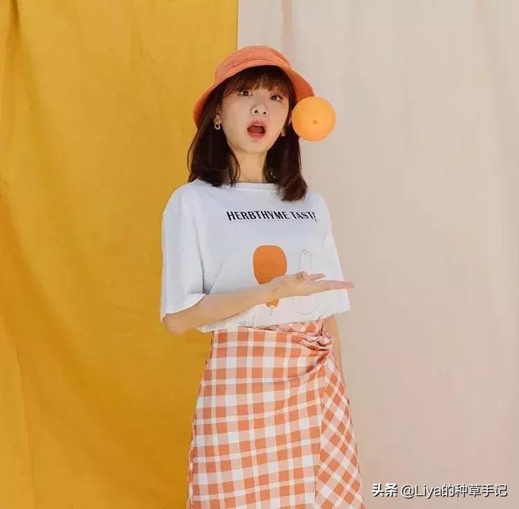 今年爆火的脏橘色,2019超in脏橘色千万别穿会上瘾