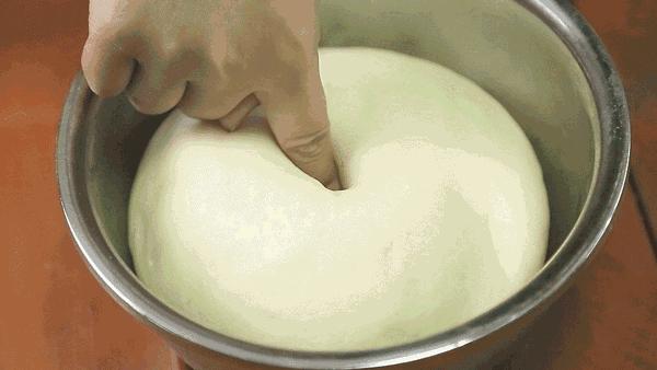 难过!孕期脚肿得像猪蹄没鞋穿,医生说用7个法子来缓解