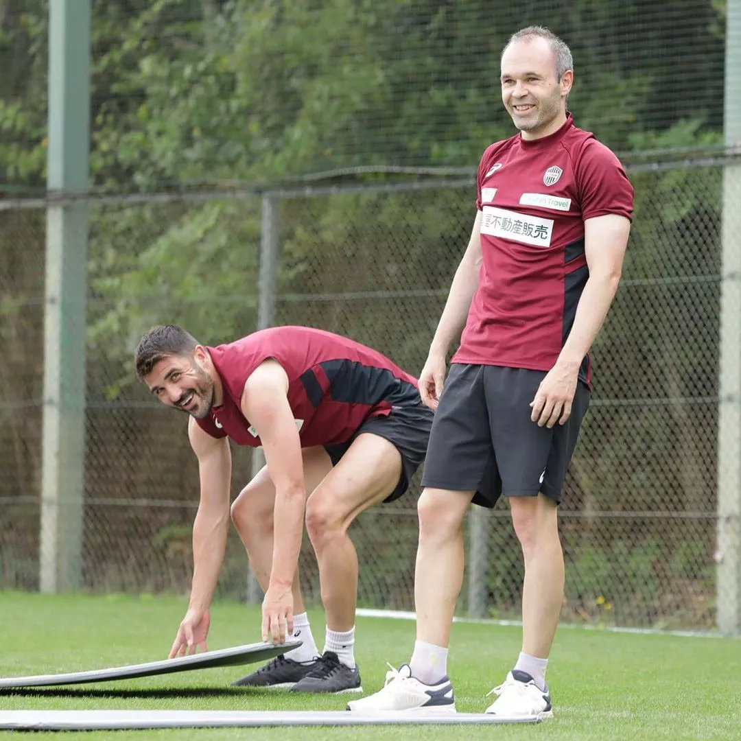 以往的大力神杯都是谁拿了,最年轻拿大力神杯